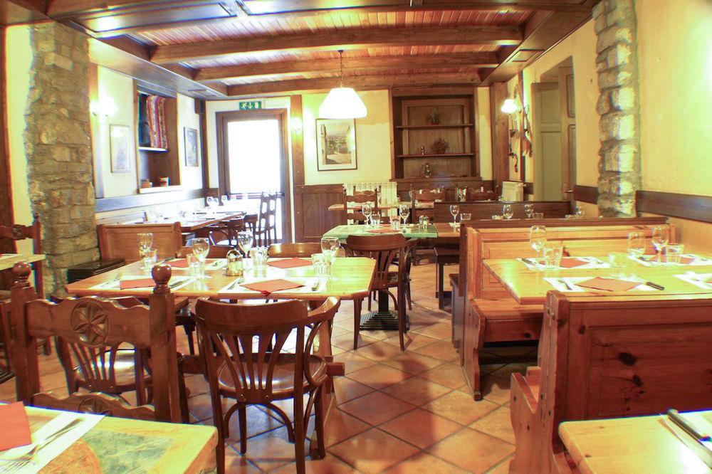 Hotel Le Soleil Challand-Saint-Anselme Eksteriør bilde